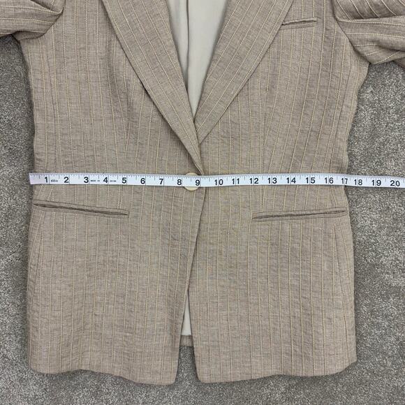 Armani Collezioni tan single‎ breasted blazer W-8 - Picture 10 of 12